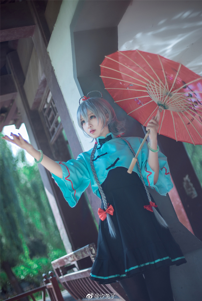 	
出镜/后期：@汐兔子PHX：我才是黑豆排版：阿斯星海Aspen================仲春期 轮回
